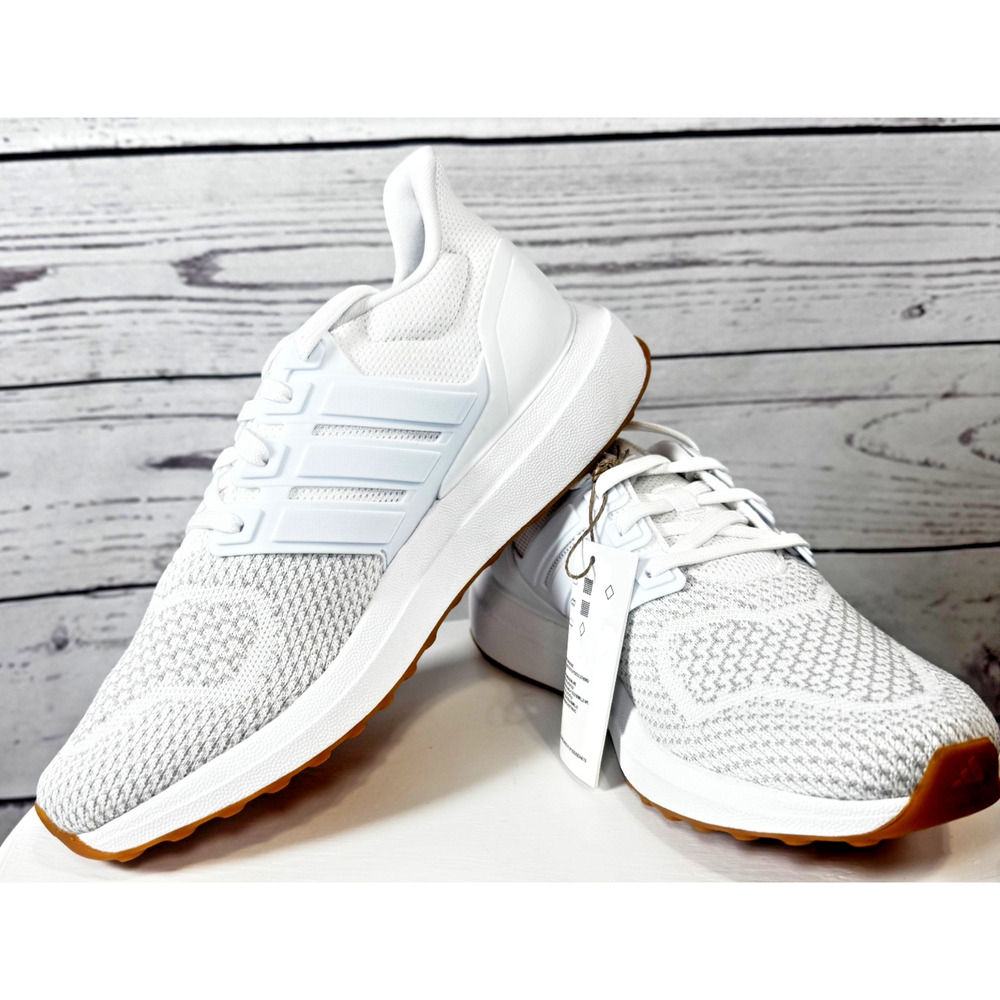 Adidas Ultradream DNA Women’s Shoes White Gum Size 8 NWT